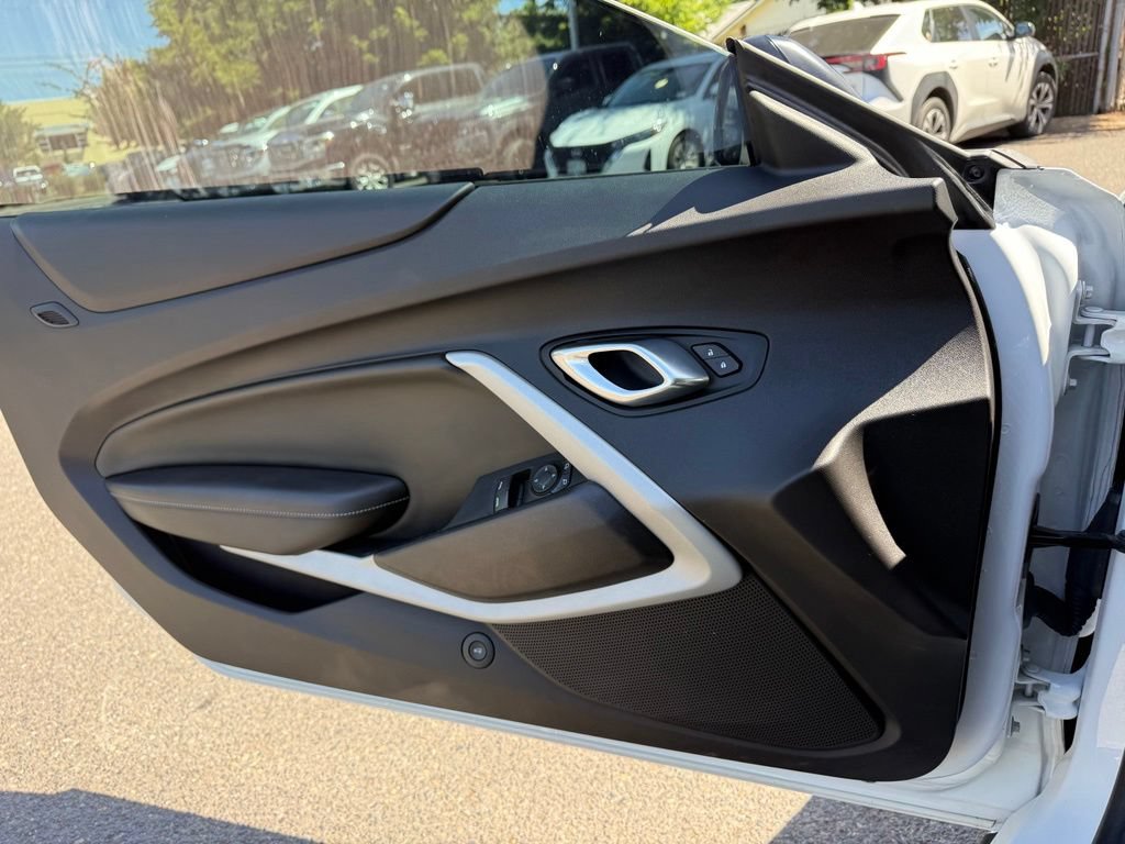 Used 2021 Chevrolet Camaro SS RWD image 19