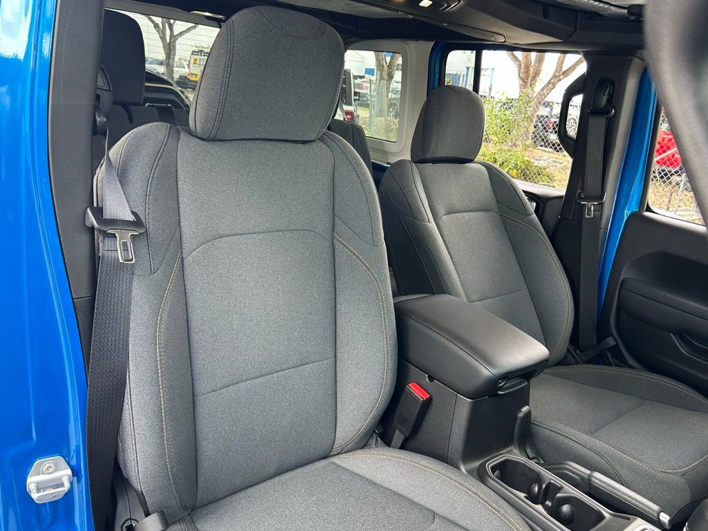 New 2026 Jeep Wrangler Unlimited Sport image 28