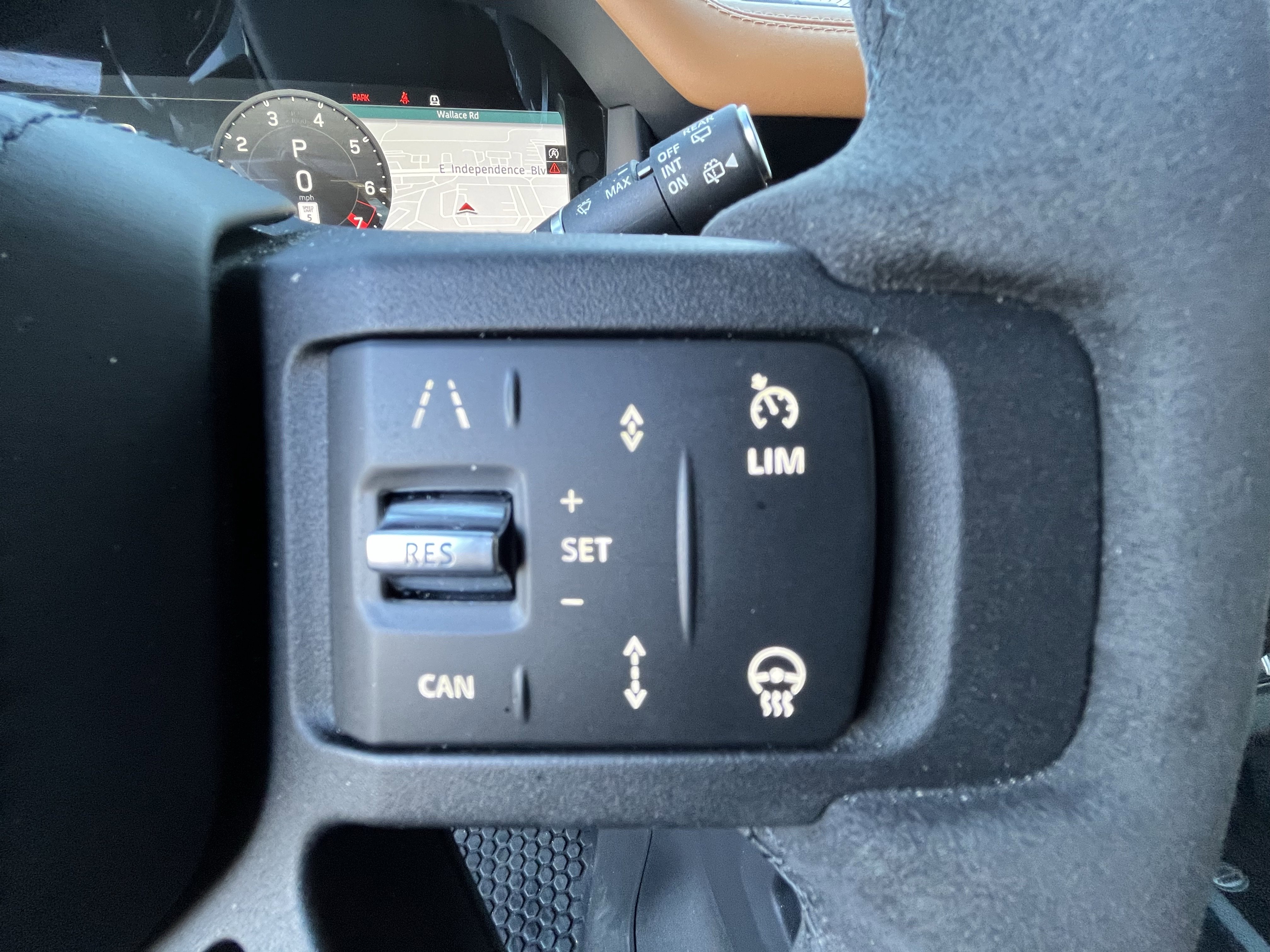 Used 2024 Land Rover Defender 110 V8 image 20