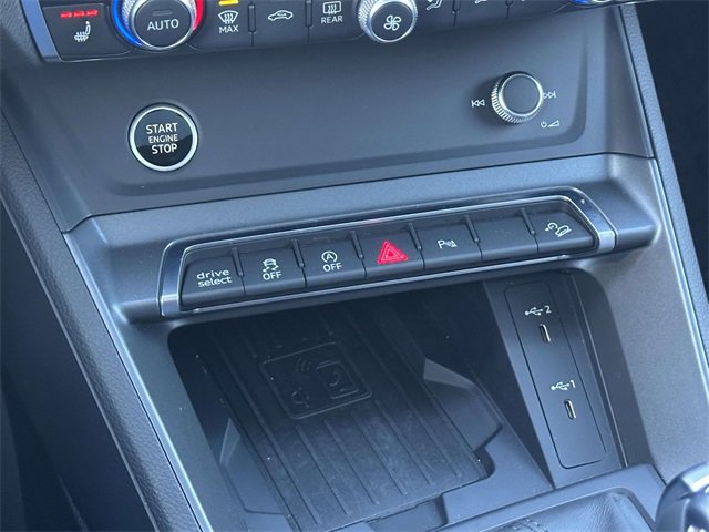 Used 2025 Audi Q3 2.0T Premium w/ Convenience Package image 33