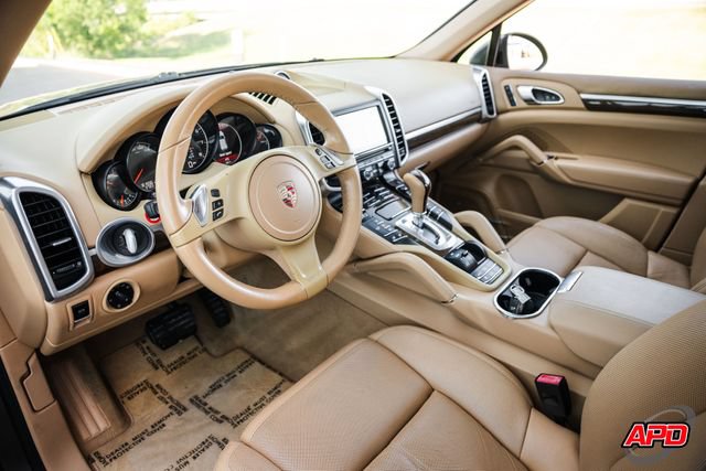 Used 2013 Porsche Cayenne AWD/4WD image 2