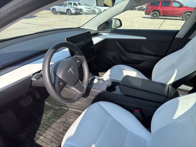 Used 2022 Tesla Model 3 Long Range image 8