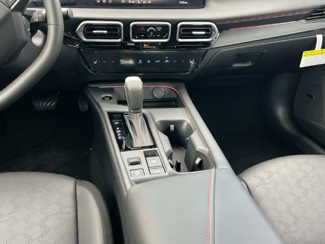 New 2026 Nissan Sentra SR w/ SR Premium Package FWD image 16