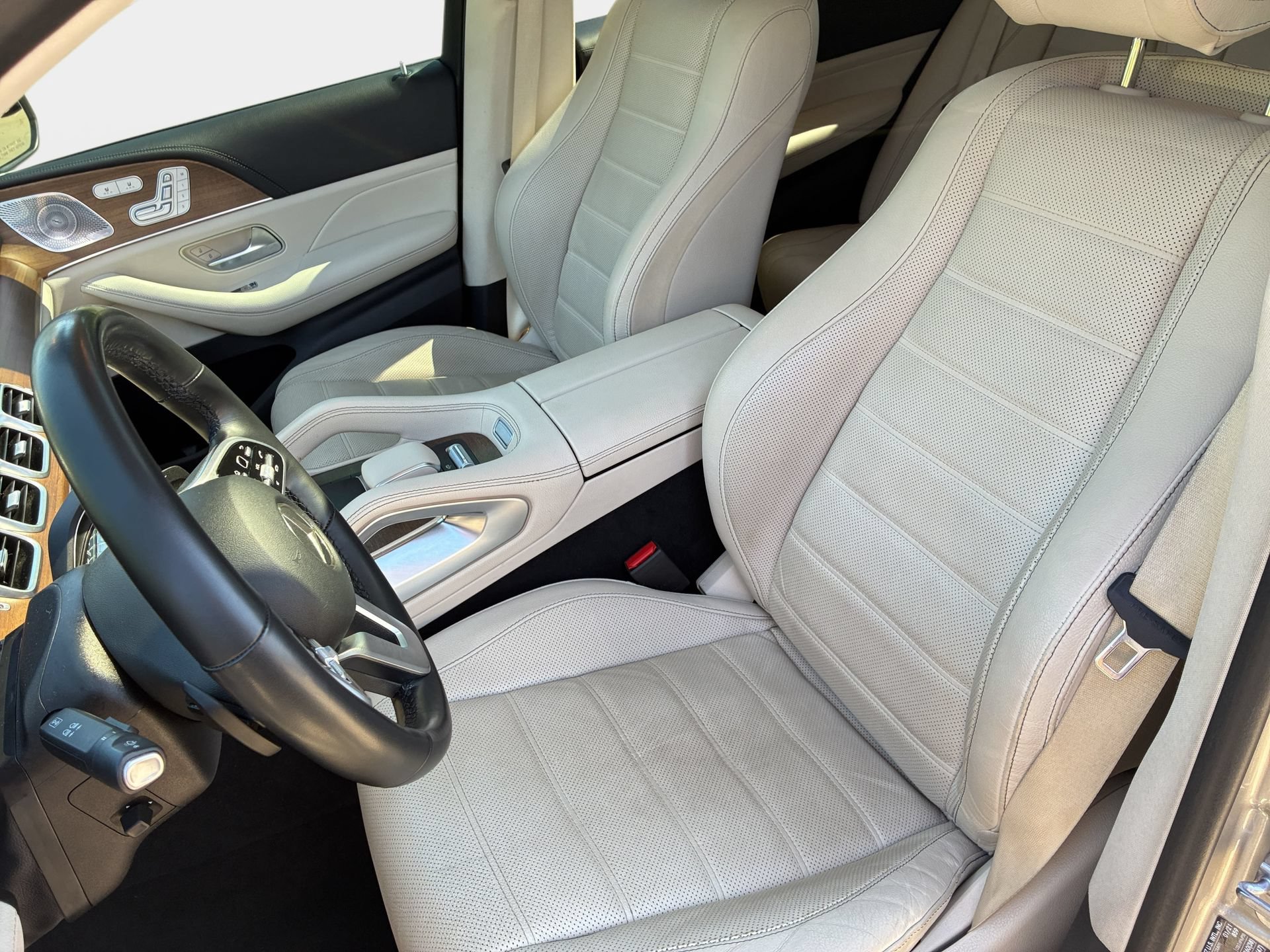Used 2021 Mercedes-Benz GLE 580 4MATIC image 15