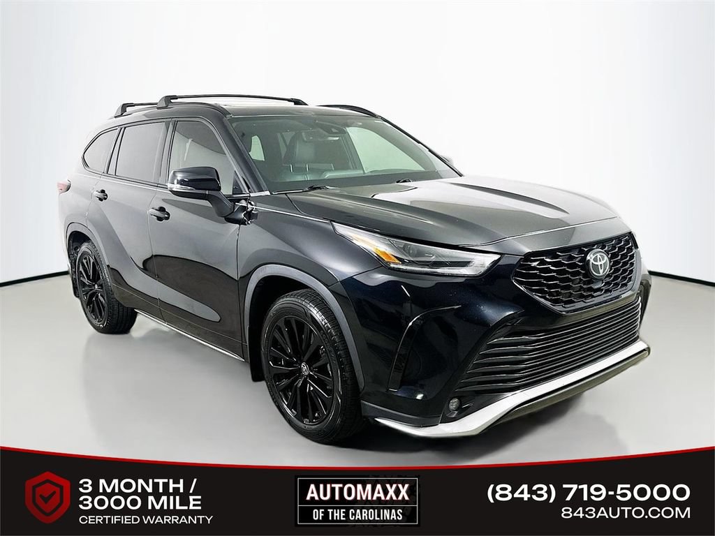 Used 2024 Toyota Highlander XSE FWD image 1