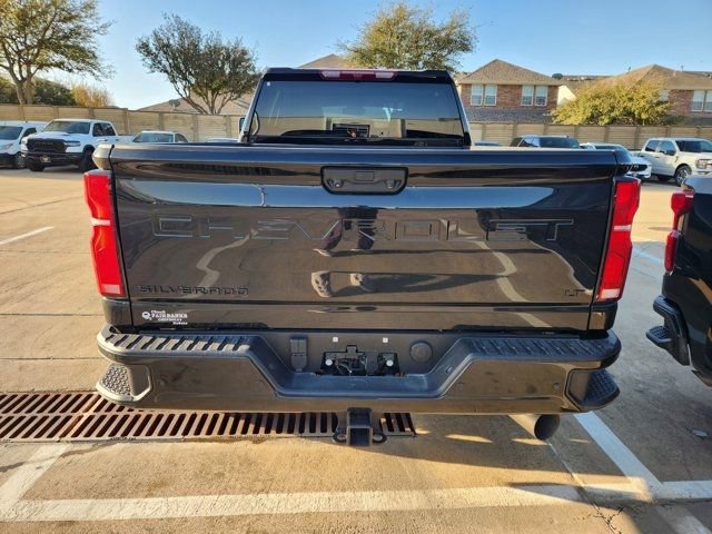 Used 2025 Chevrolet Silverado 2500 LT w/ Trail Boss Package image 5