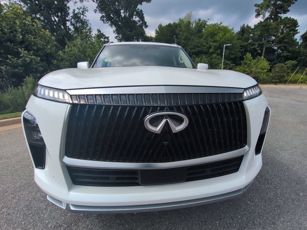 New 2026 INFINITI QX80 Luxe w/ Cargo Package RWD image 2
