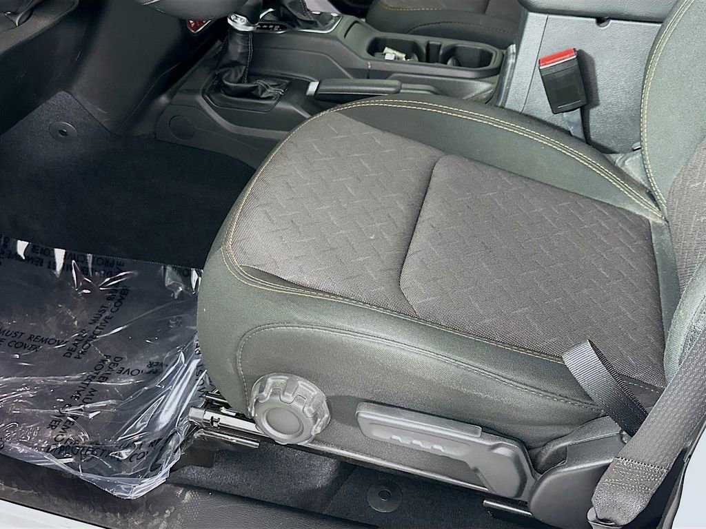 Certified 2025 Jeep Gladiator Mojave w/ Steel Bumper Group image 30