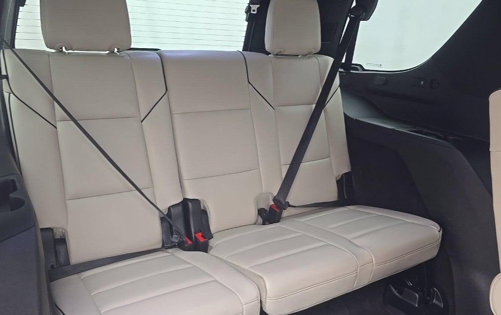 Used 2023 Cadillac Escalade Sport AWD/4WD image 10