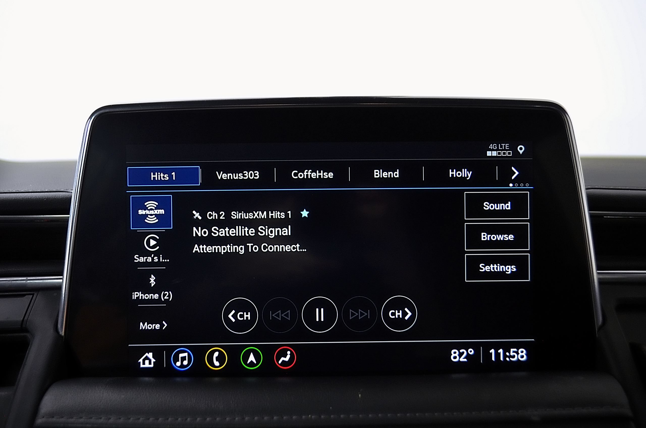 Used 2021 Chevrolet Suburban Z71 w/ Rear Media and Nav Package AWD/4WD image 29