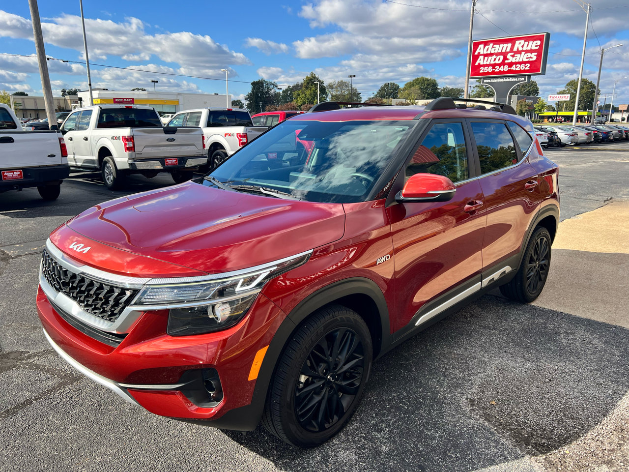 Used 2023 Kia Seltos Nightfall Edition image 4