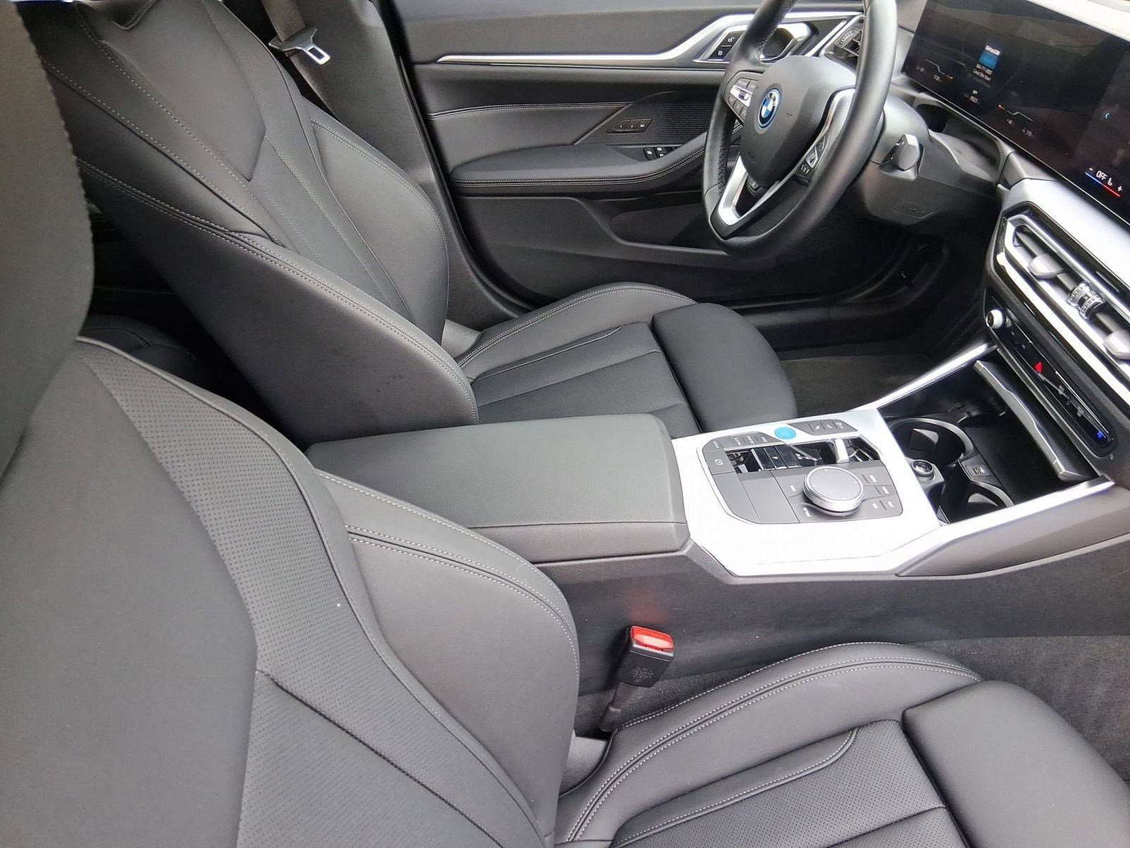 Certified 2024 BMW i4 eDrive35 w/ Premium Package image 32