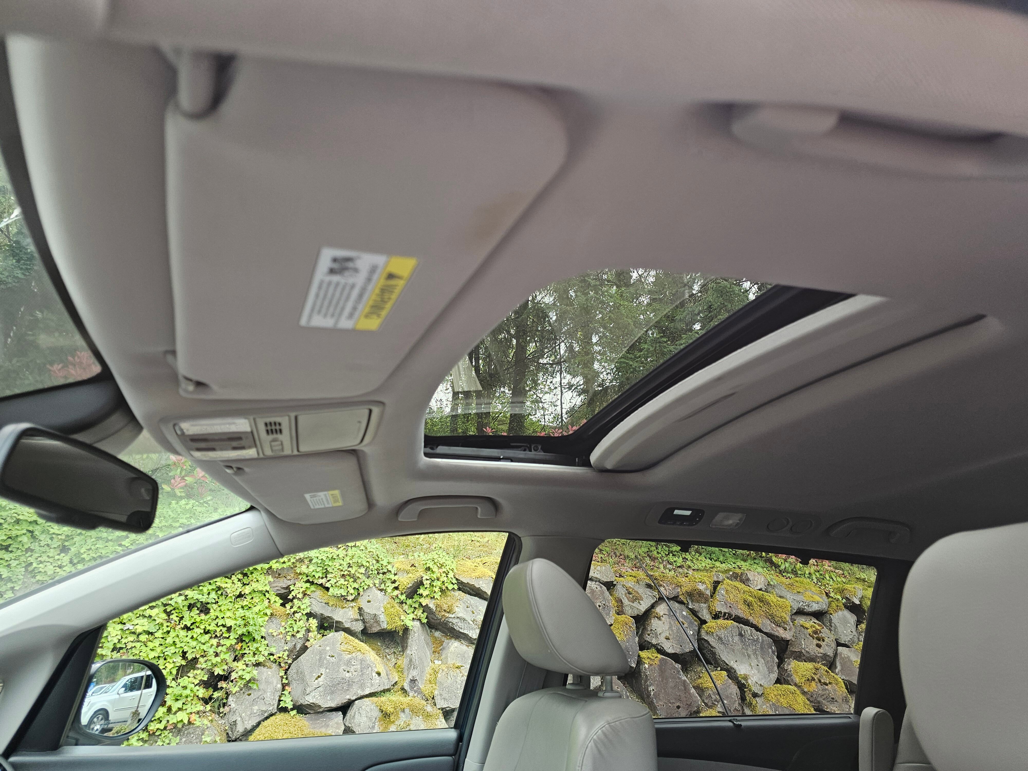 Used 2016 Honda Odyssey EX-L image 25
