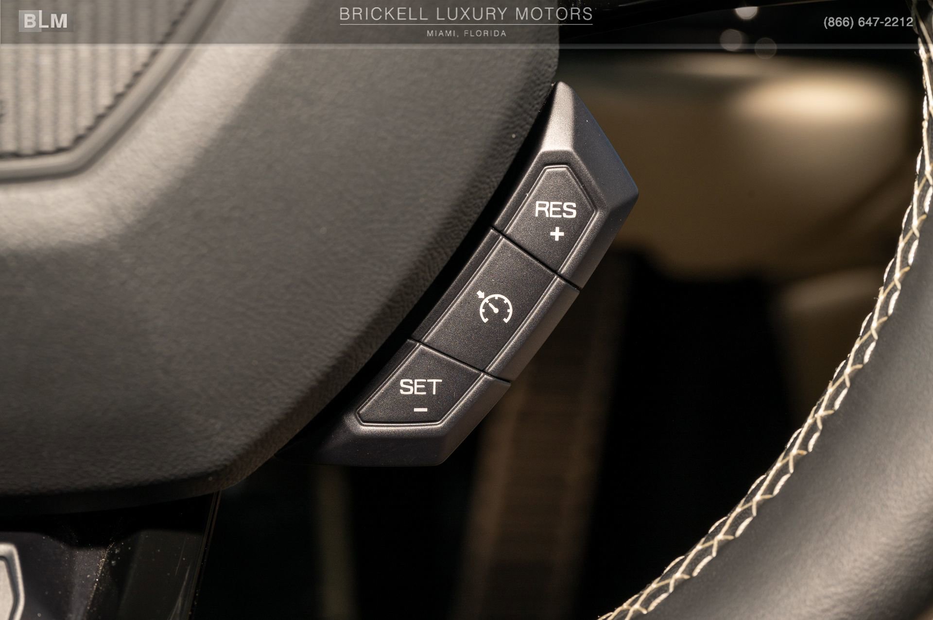 Used 2020 Lamborghini Huracan EVO image 32