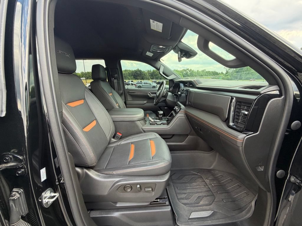 Used 2023 GMC Sierra 1500 AT4 AWD/4WD image 13