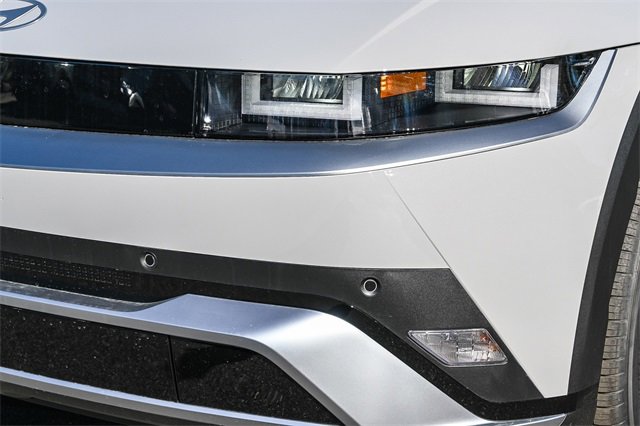 New 2026 Hyundai Ioniq 5 SEL image 13