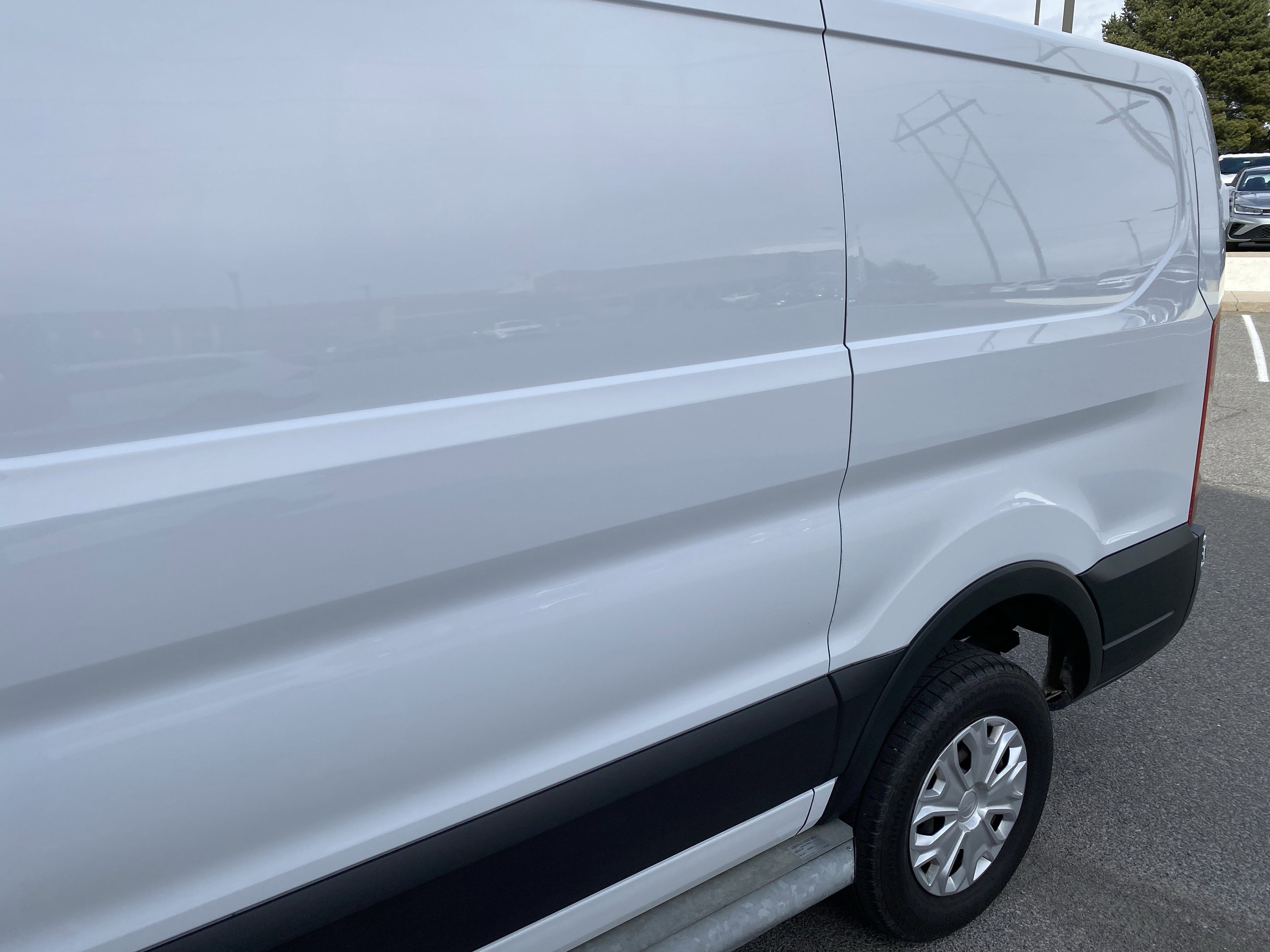 Used 2021 Ford Transit 250 Low Roof w/ Exterior Upgrade Package RWD image 49