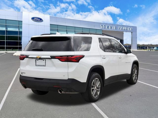 Used 2024 Chevrolet Traverse LT image 4