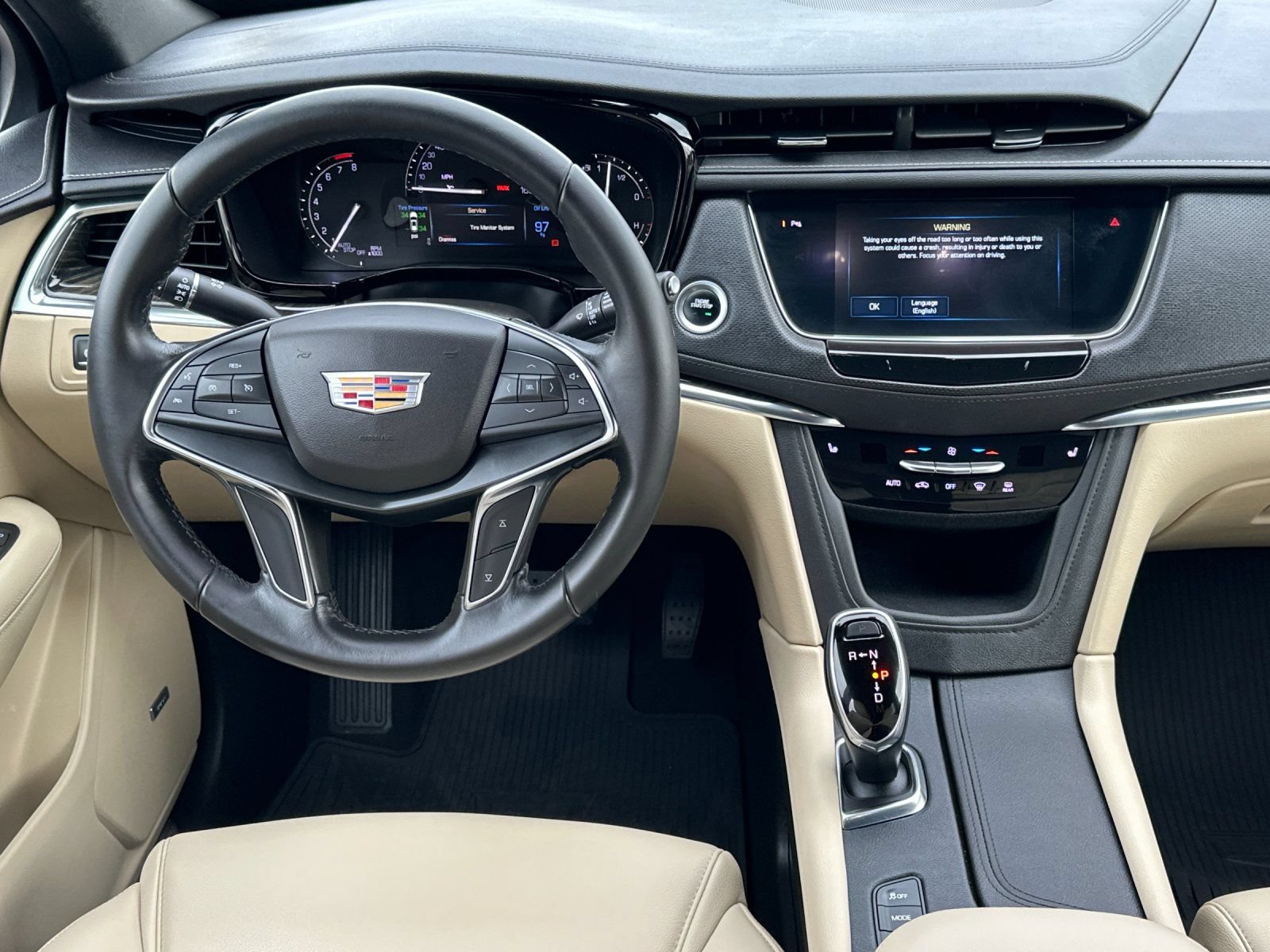 Used 2019 Cadillac XT5 AWD image 13