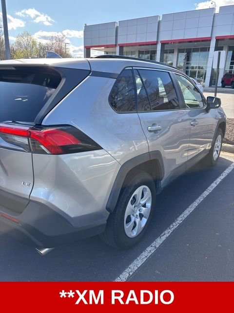 Used 2019 Toyota RAV4 LE image 6