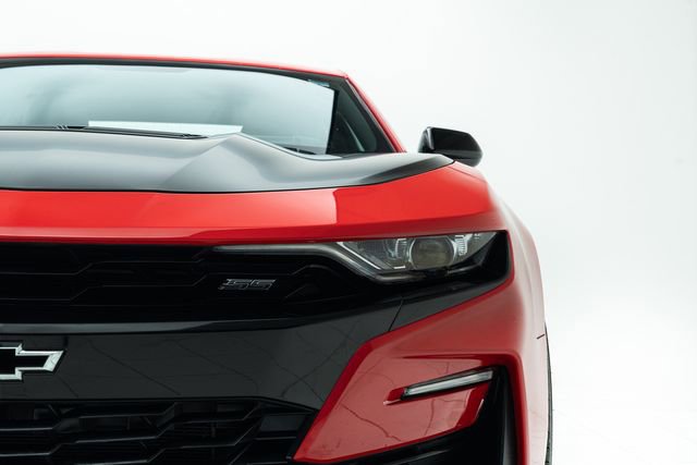 Used 2019 Chevrolet Camaro SS image 7