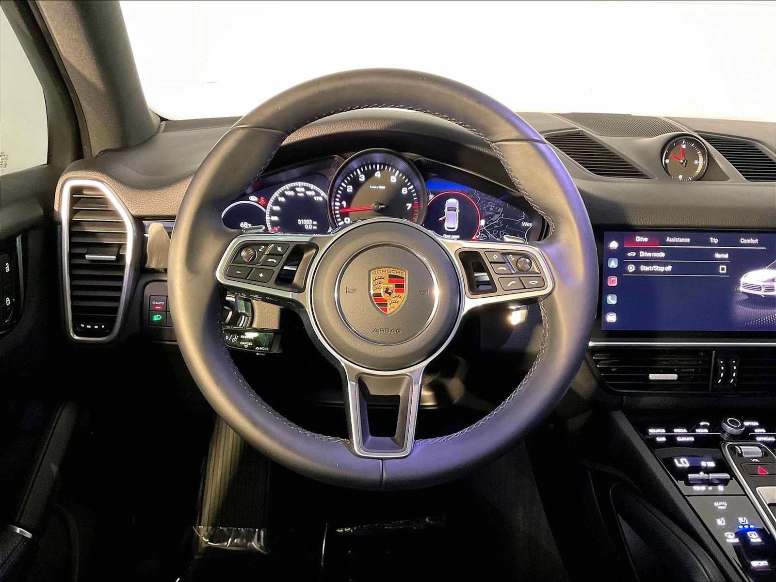 Certified 2023 Porsche Cayenne Platinum Edition AWD/4WD image 15