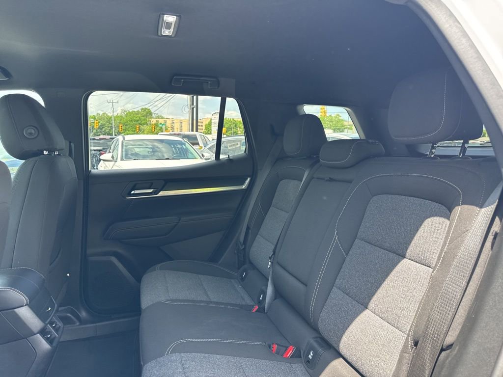 Used 2025 GMC Terrain Elevation AWD/4WD image 27