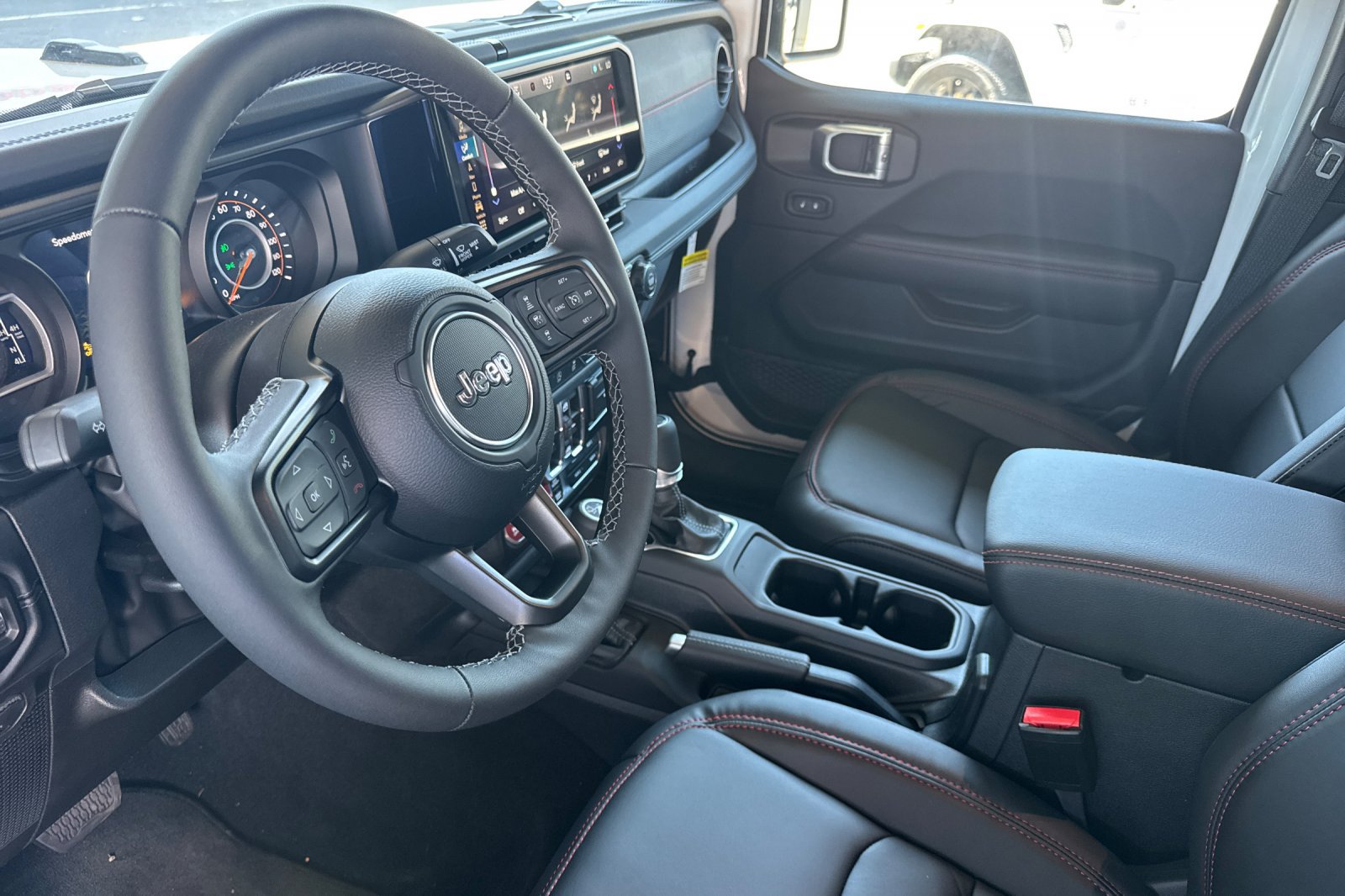 New 2026 Jeep Gladiator Rubicon AWD/4WD image 9