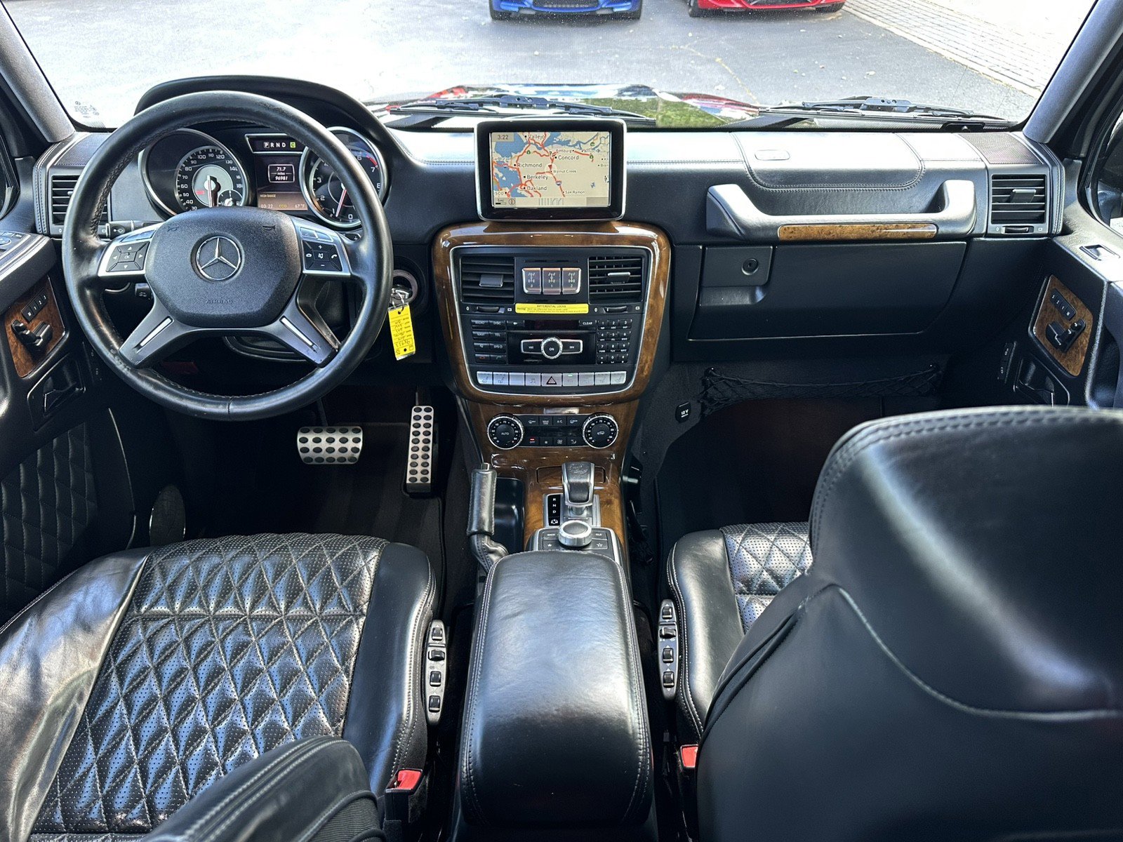 Used 2014 Mercedes-Benz G 63 AMG 4MATIC image 17