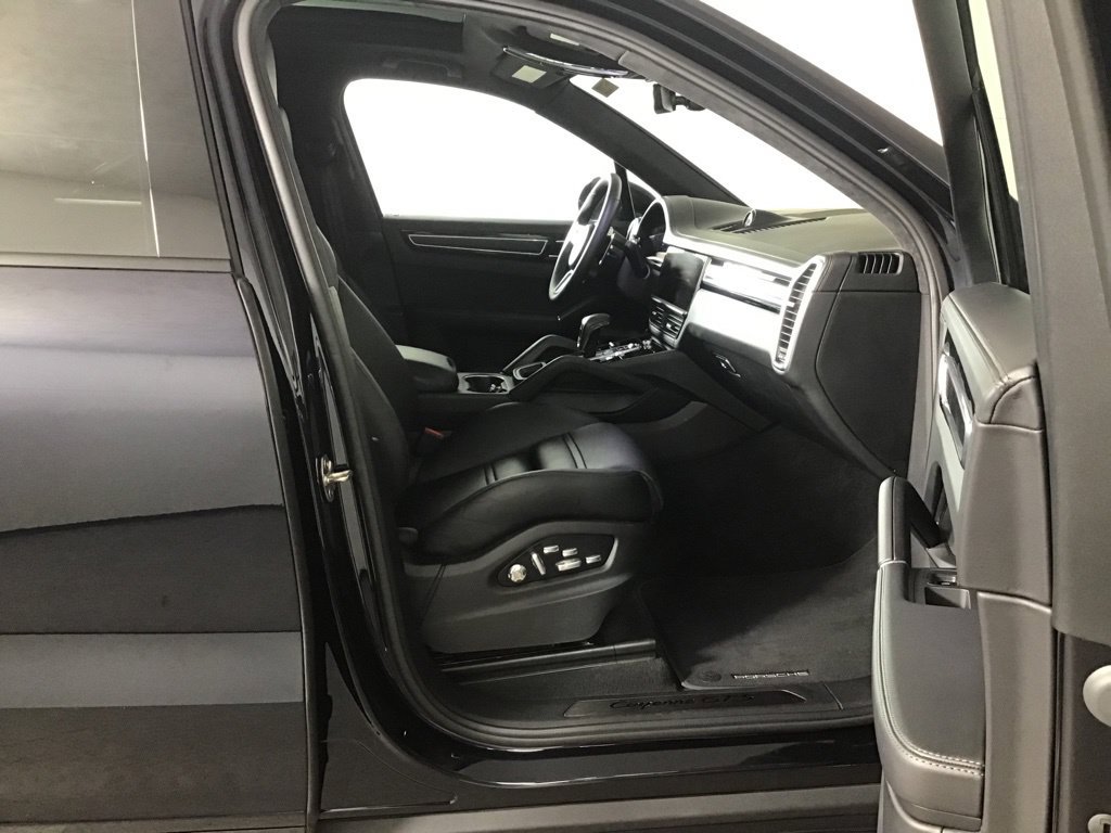 Certified 2021 Porsche Cayenne GTS AWD/4WD image 19