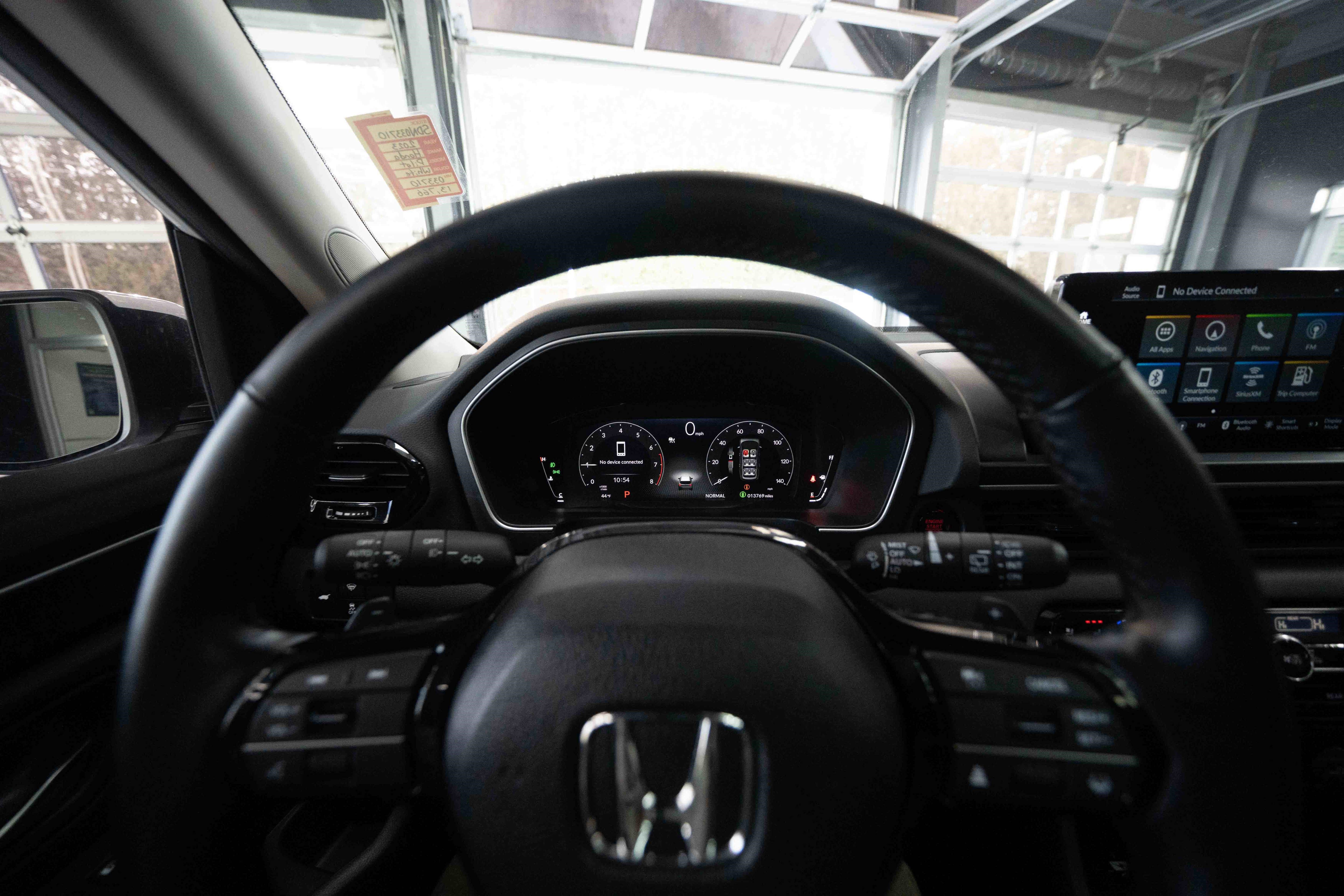 Used 2023 Honda Pilot Elite image 15