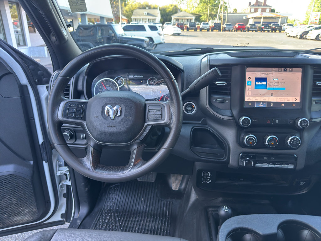Used 2022 RAM 3500 Tradesman w/ Chrome Appearance Group AWD/4WD image 12