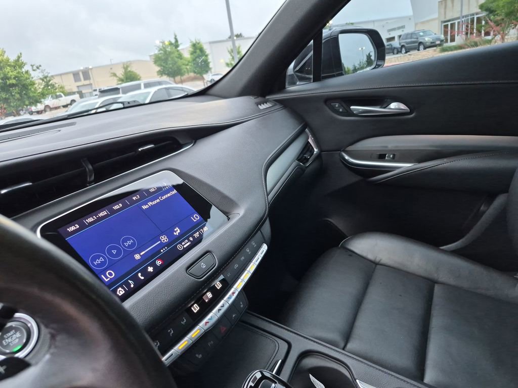 Used 2023 Cadillac XT4 Premium Luxury w/ Cold Weather Package FWD image 27