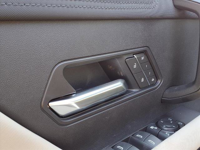 New 2026 GMC Hummer EV SUV image 14