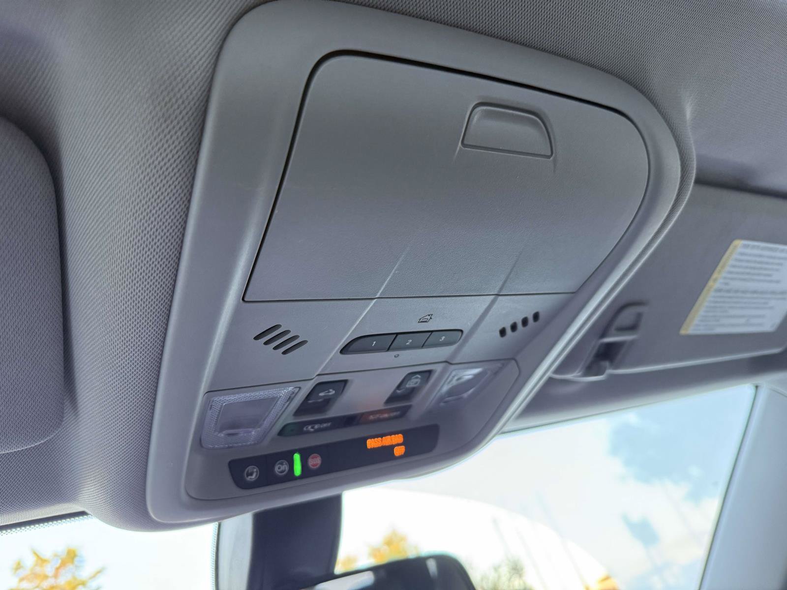 Used 2019 Chevrolet Equinox LT AWD/4WD image 24
