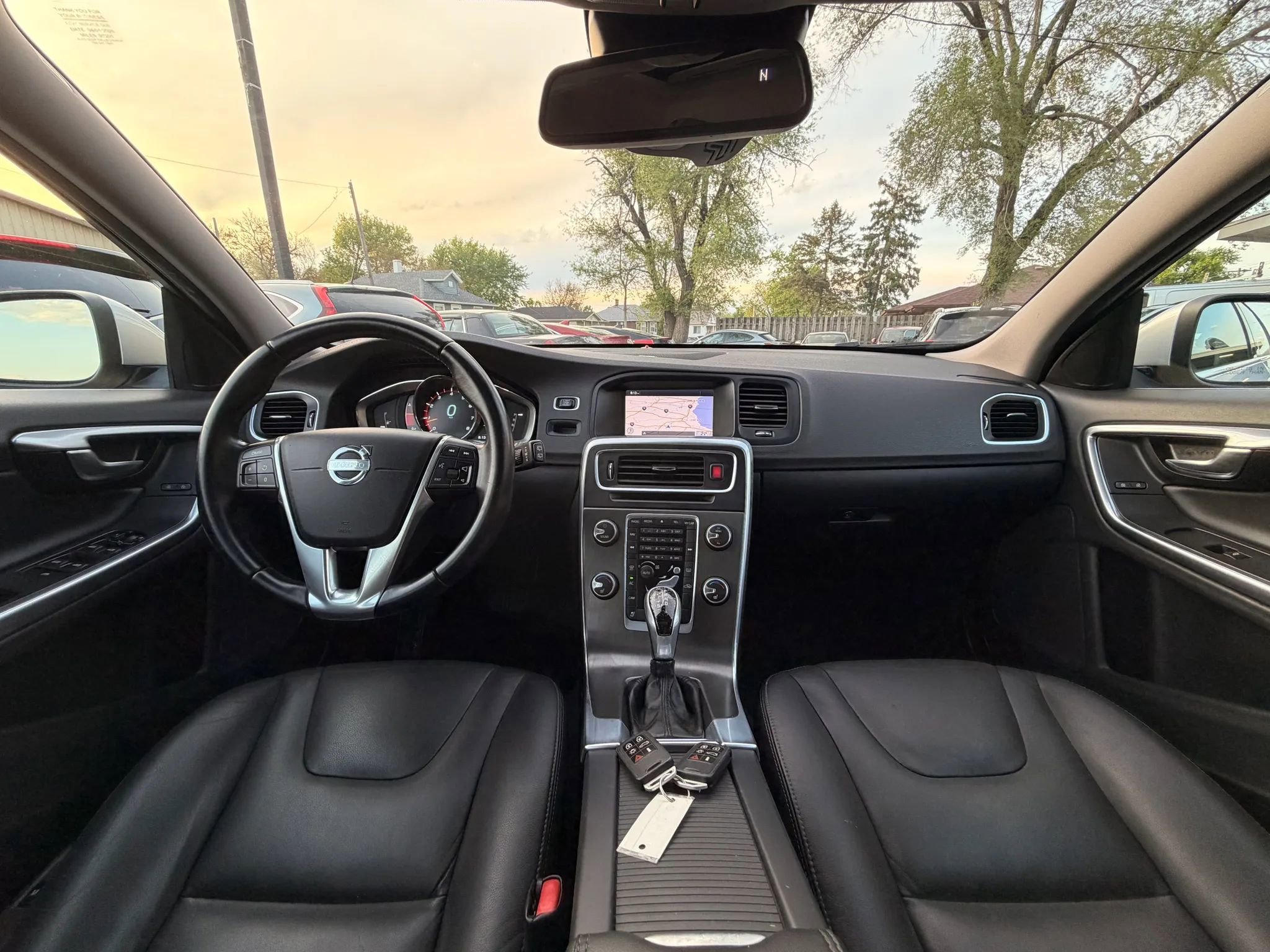 Used 2015 Volvo V60 T5 Platinum AWD/4WD image 27