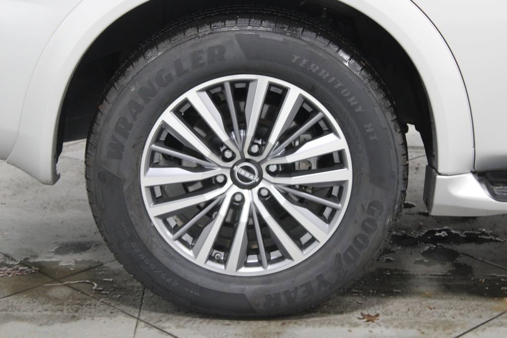 Used 2024 Nissan Armada SL image 14