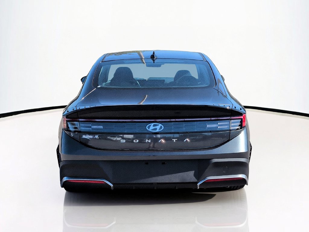 New 2027 Hyundai Sonata SE FWD image 7