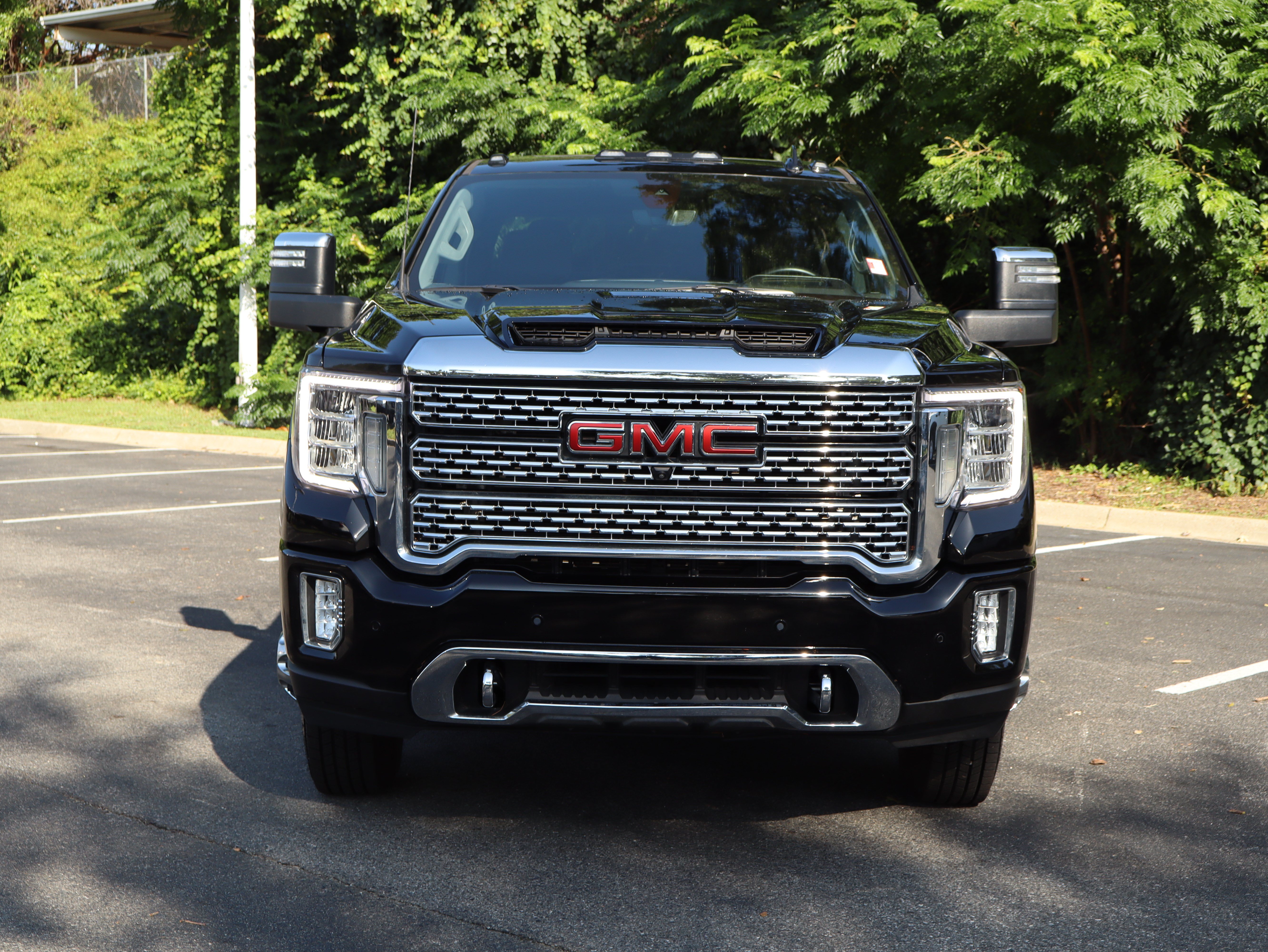 Used 2023 GMC Sierra 3500 Denali w/ Denali Ultimate Package AWD/4WD image 19