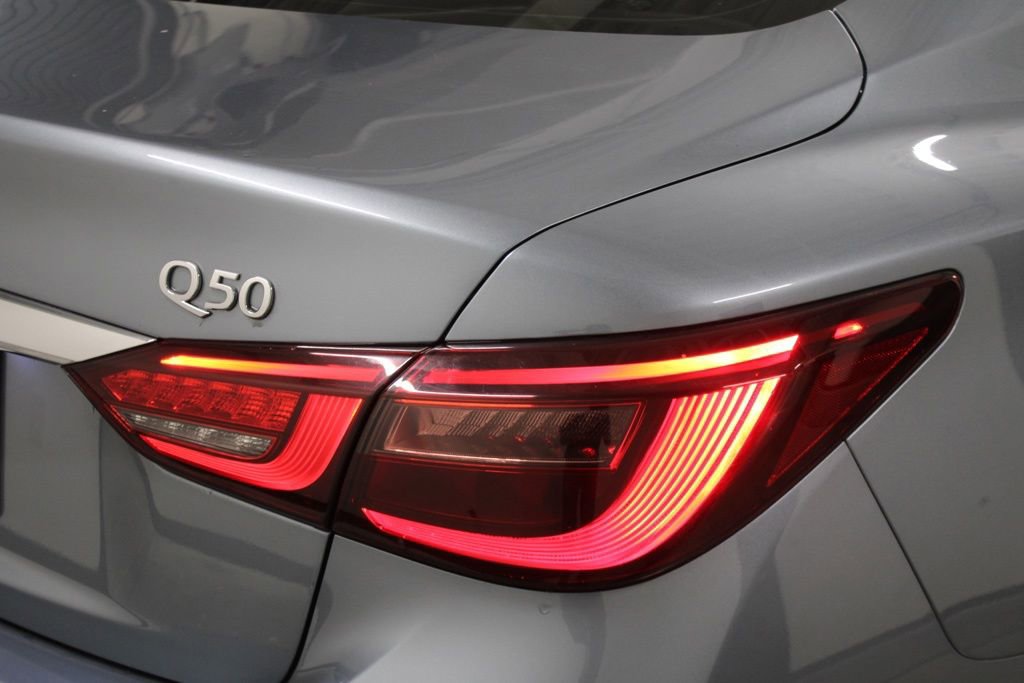 Used 2020 INFINITI Q50 Luxe w/ Essential Package (3.0T Luxe) RWD image 9