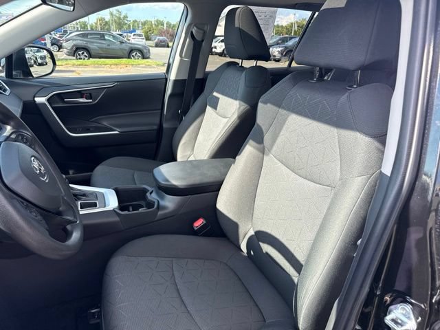 Used 2023 Toyota RAV4 XLE w/ Convenience Package AWD/4WD image 15