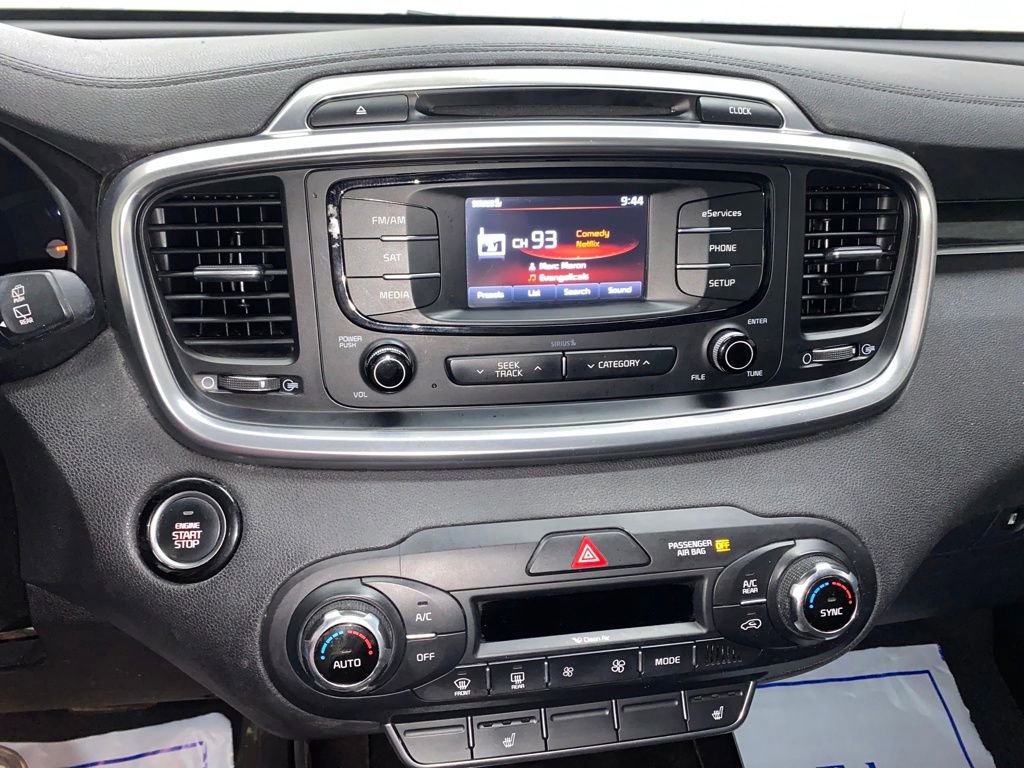 Used 2016 Kia Sorento EX w/ EX Premium Package image 19