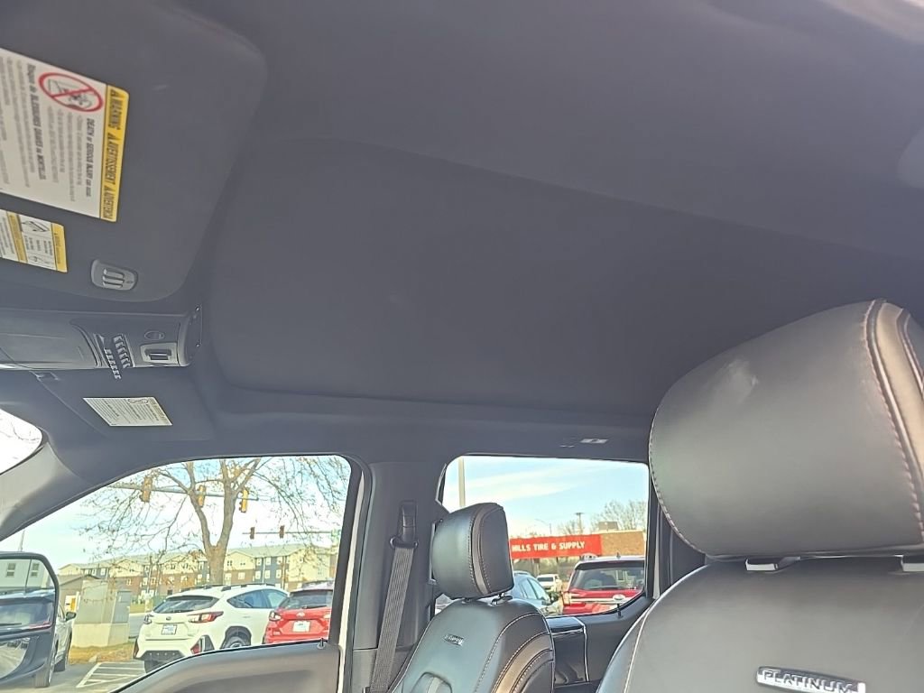 Used 2022 Ford F350 Platinum w/ FX4 Off-Road Package image 14