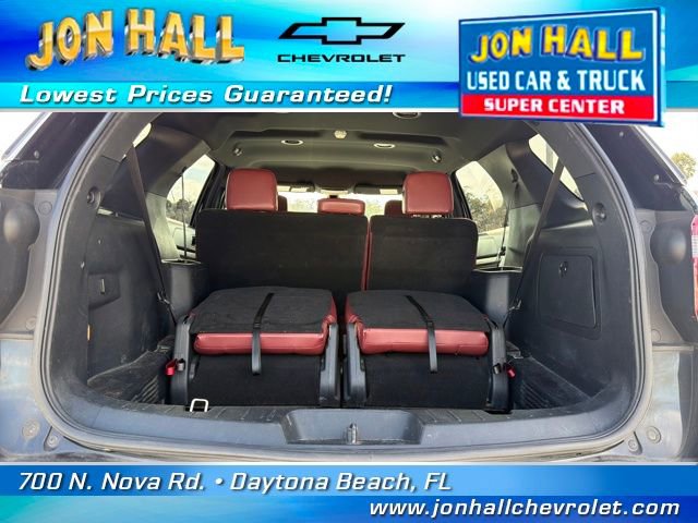 Used 2018 Ford Explorer XLT w/ Equipment Group 202A image 12