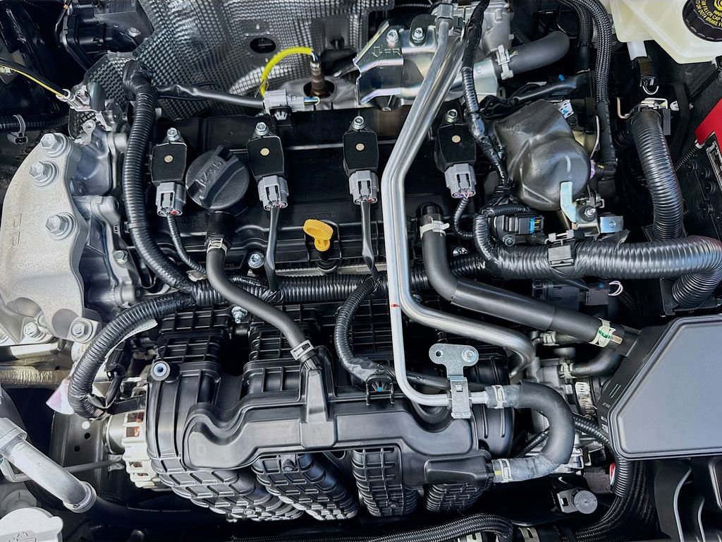 Used 2025 Mitsubishi Outlander SE image 33