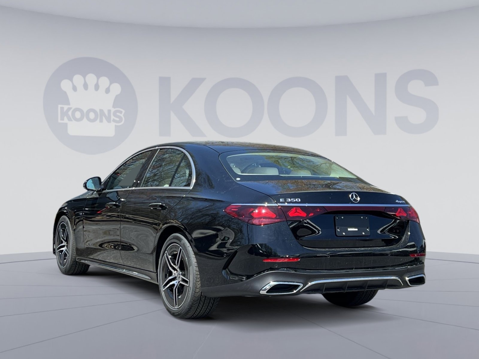 New 2026 Mercedes-Benz E 350 4MATIC Sedan image 4