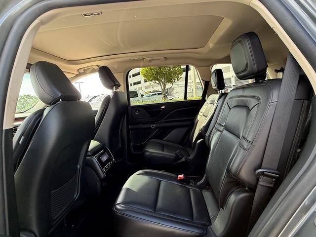 Used 2022 Lincoln Aviator Reserve RWD image 13