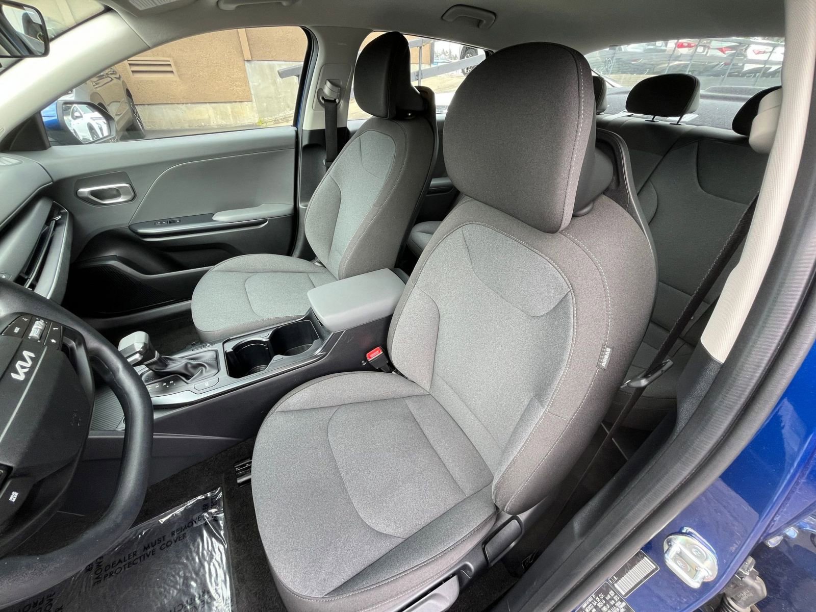 Used 2025 Kia K4 FWD image 37