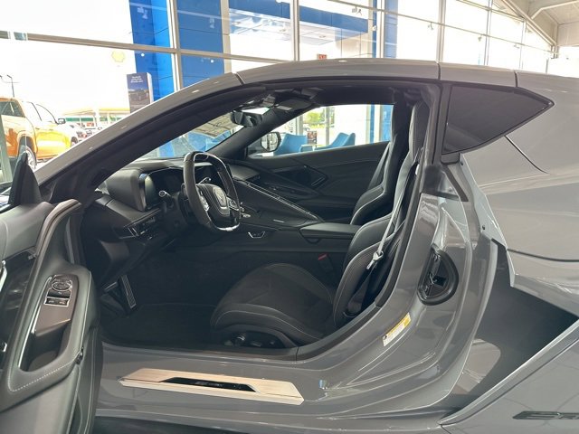 New 2025 Chevrolet Corvette E-Ray image 13