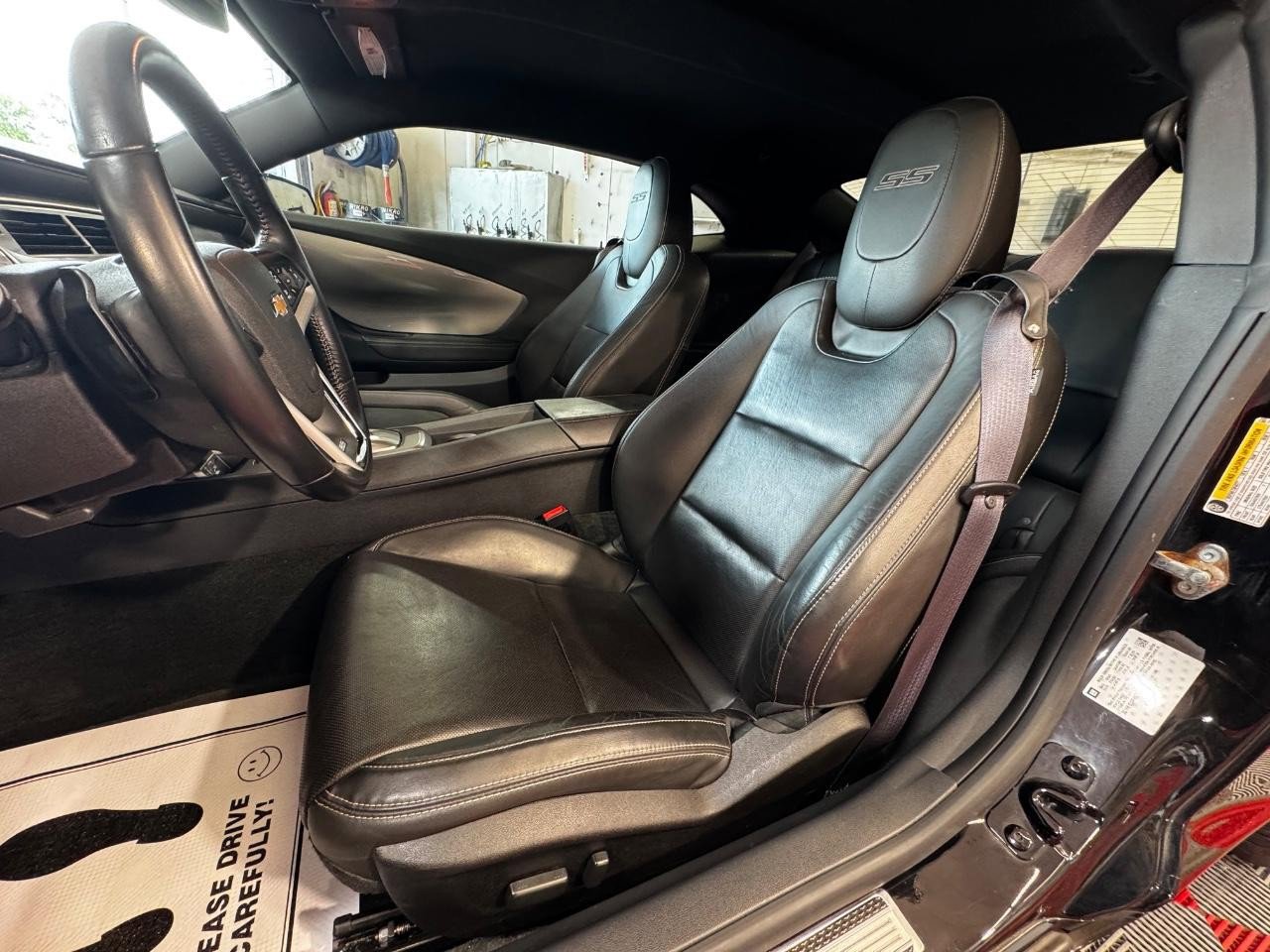 Used 2015 Chevrolet Camaro SS image 16